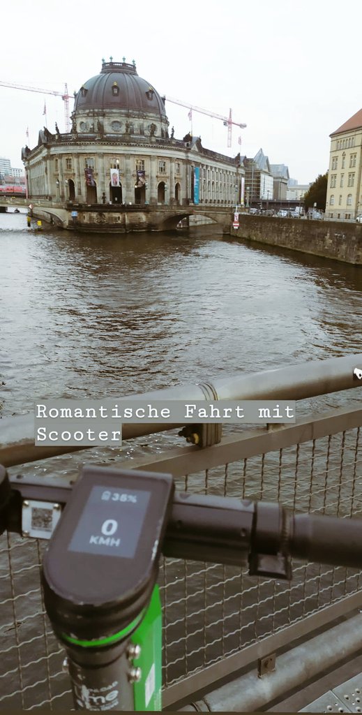 Gestern mit meinem #escooter romantisch unterwegs gewesen. Ich fahre gerne escooter. Denn sie sind gut.