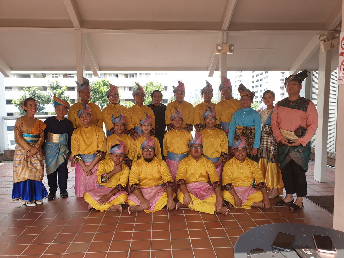 1SAS9's tweet photo. Persembahan dikir barat bersama Artists2 cilik Juara mic junior dan adik2 dari Al-Iman.. Jangan lupa saksikan secara lansung Sinaran Hati pada 15 Nov 2019 jam 8.30pm di Suria.

Raikan nikmat dalam keihsanan https://t.co/gdjArXLuKo