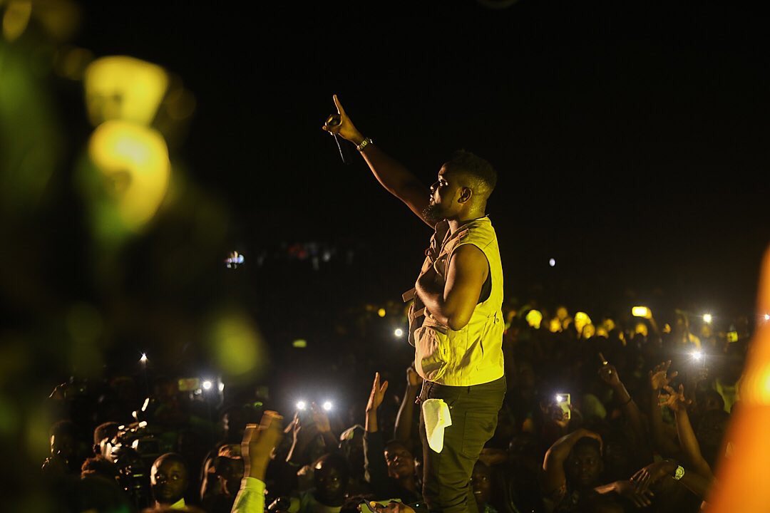 SarkcessVision's tweet photo. King @sarkodie
#EdemFest19 #Hogbe19 #MTNLovesFestivals #WeDey4U https://t.co/Mm29lEbrSr