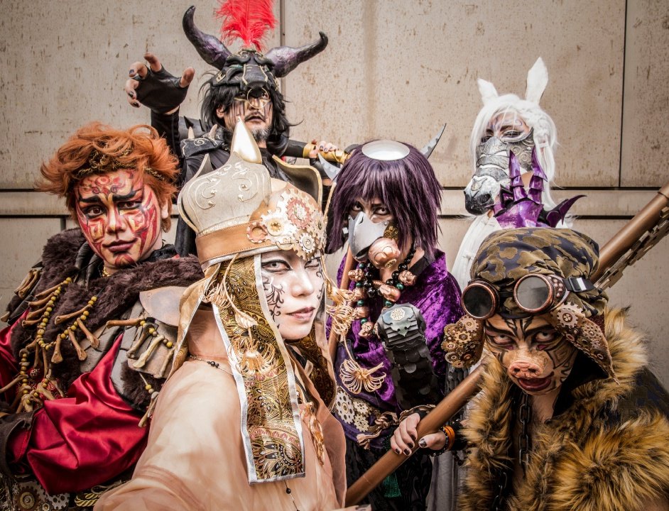 蒸気西遊記 カワハロお疲れ様でした 改めて蒸気西遊記メンバーと牛魔王 更に衣装 装飾等協力して下さった皆様に感謝致します 沢山の参加者様達の中からキャラクター賞に選んで頂けて感無量です 審査員様のコメントも嬉し過ぎました