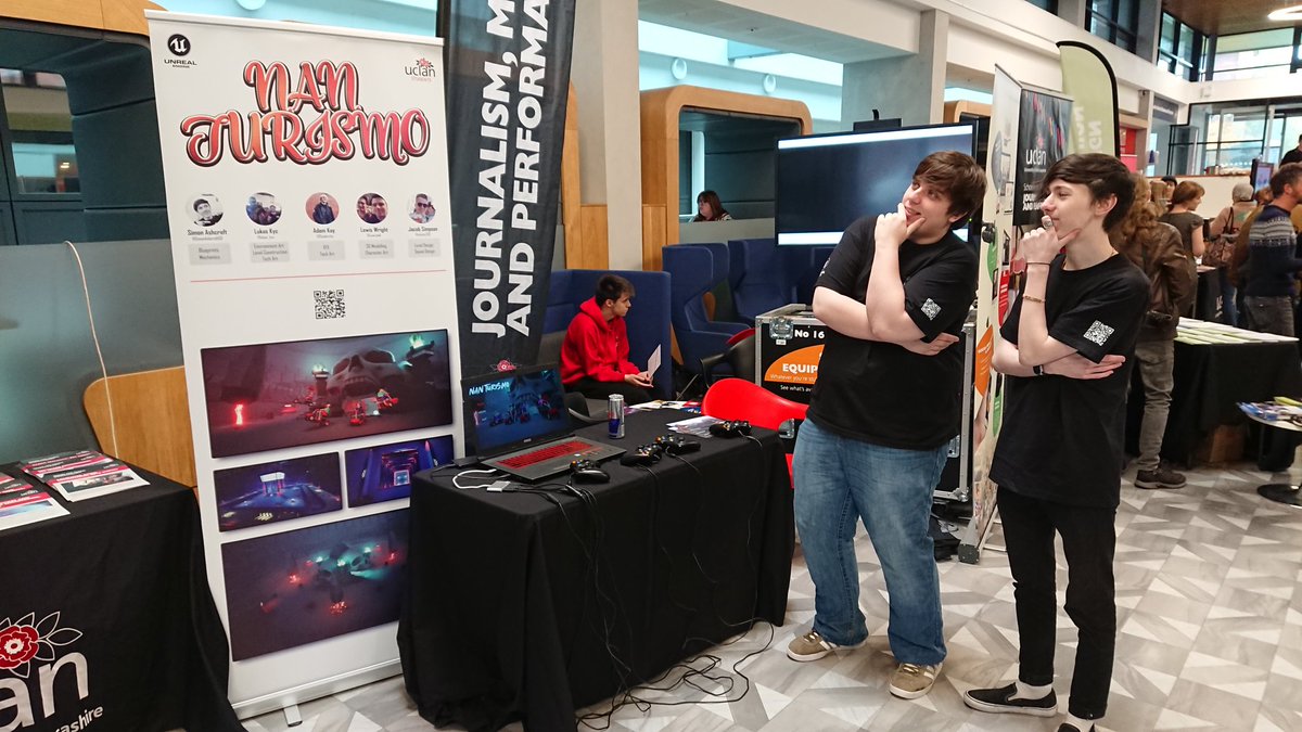 UCLan open day. Come and play Gran Turismo #uclan #uclangamesdesign