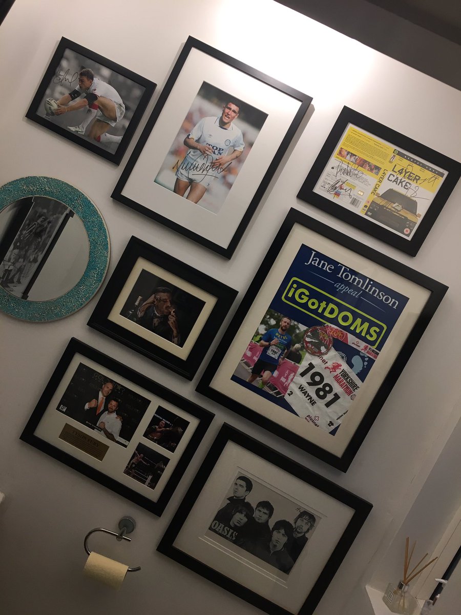Dollo1981's tweet photo. @VinnieJones65 @TheXFactor @VinnieJones65 .....both me and the Mrs massive fans from football with Leeds to films,  and the kids are mad on @TheXFactor and we need an X factor pic for the bog wall...😂😂 https://t.co/Gtfulx6MSq