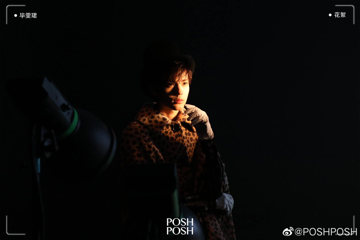 PresidentWenjun's tweet photo. 📷 POSHPOSH x 毕雯珺: Exclusive Highlights💖 (1-3)

#BIWENJUN #비원진 #毕雯珺 #ปี้เหวินจวิ้น https://t.co/Axw5n235BX