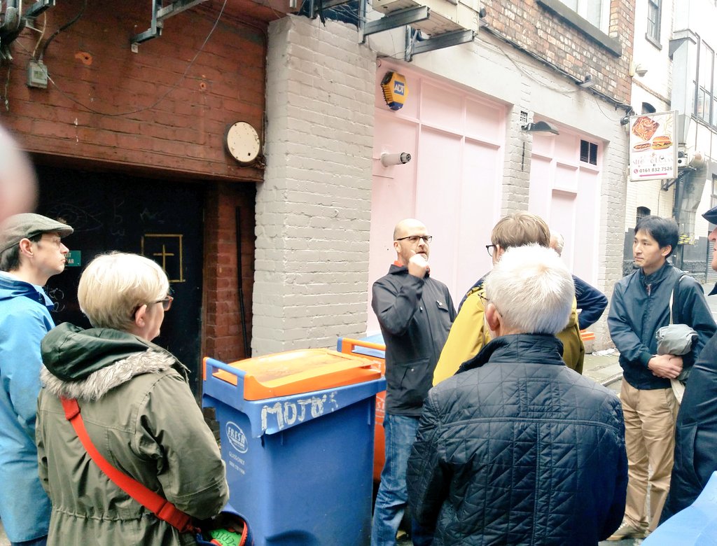 BIPCGM's tweet image. Starting our 'Boom to Best' tour with  Eddie from @modernistsoc at the locations where George Best had his hairdressers and nightclub 'Photograph'! #Mcr #OpenToBusiness