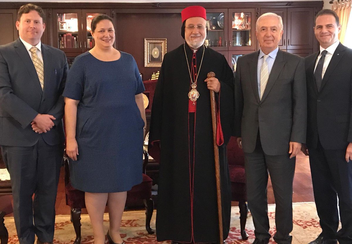 USConsIstanbul's tweet image. Metropolit Yusuf Çetin ile bir araya gelen #BKDarnell, Cumhuriyet&apos;in ilanından bu yana yapılan ilk kilise olacak Mor Efrem&apos;in inşasında kaydedilen gelişmeden dolayı tebriklerini iletti ve Türkiye&apos;deki Süryani Ortodoks cemaati hakkında bilgi aldı. #DiniÖzgürlükler