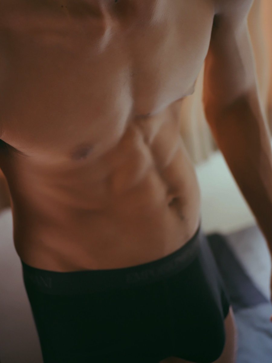 𝑷𝑩 tweet media