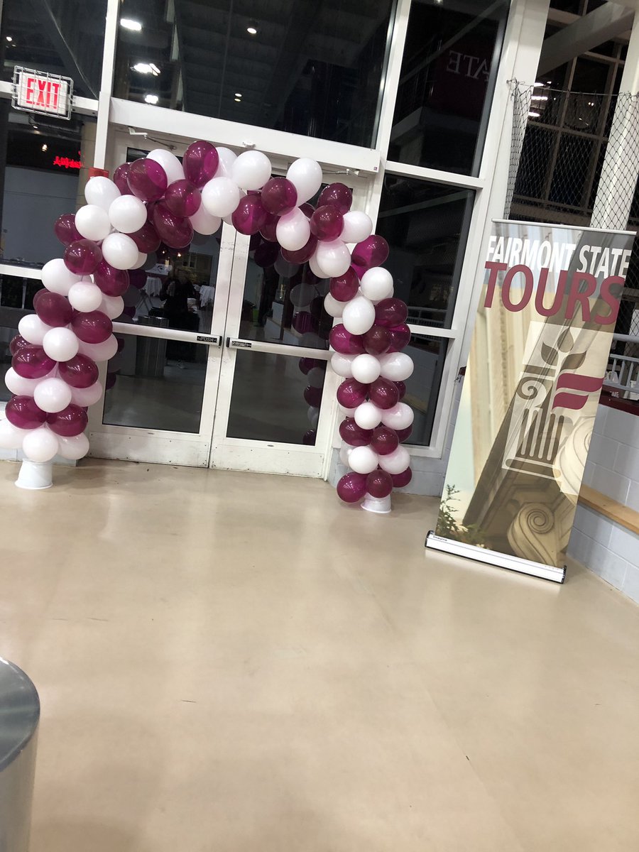 FairmontRecruit's tweet photo. Ready for Maroon and White Day! #soarfalcons #MWDAY https://t.co/jZEHTzDtKI