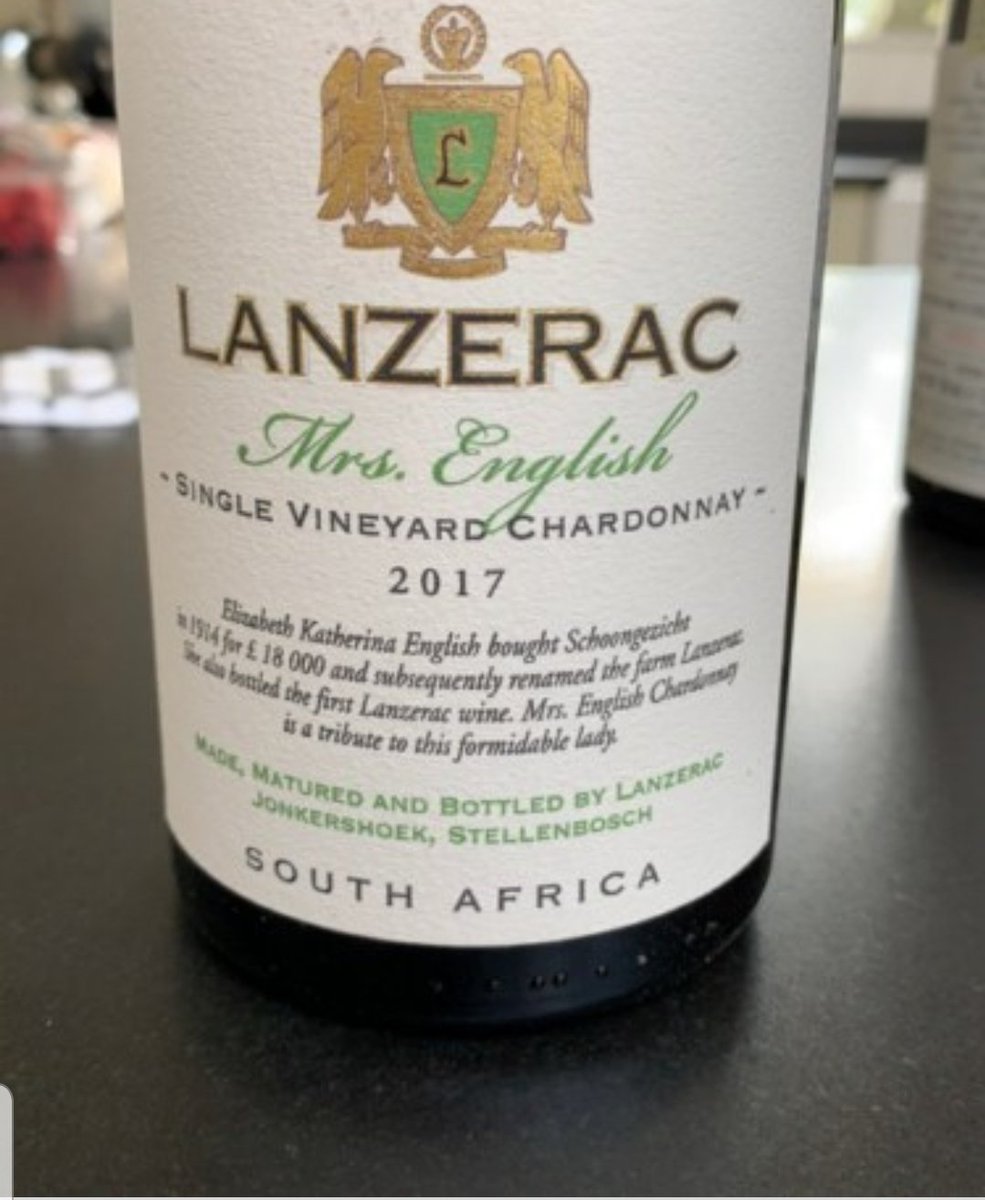 emilejoubert's tweet photo. Making like a Bok, and about to down this. Long and deep. @LanzeracWines #MrsEnglish #Chardonnay #RWCFinal https://t.co/VYmHOJbsJw