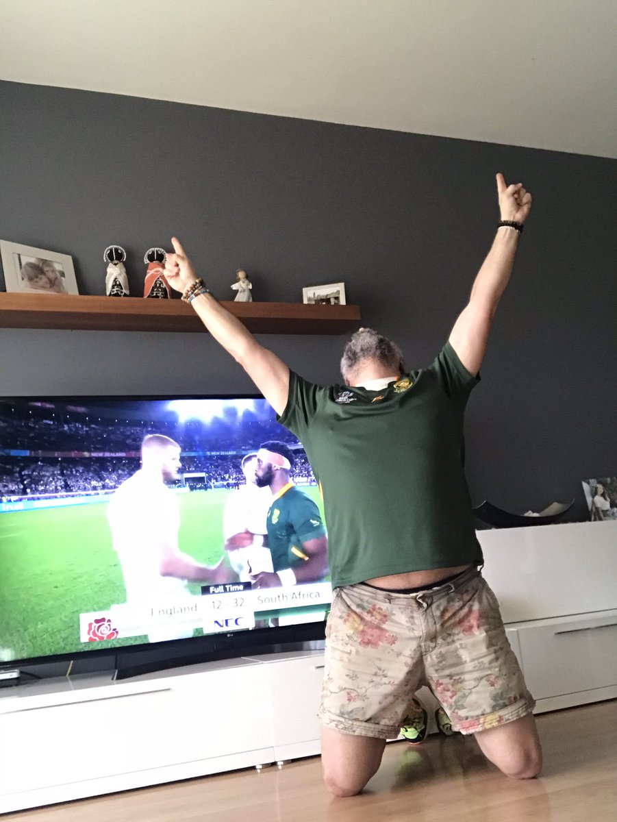 Yeaaaaaaah !!! #UneteALaMeleMundial orgulloso de mis bokkes <a href="/MovistarRugby/">Rugby en Movistar Plus+</a>
