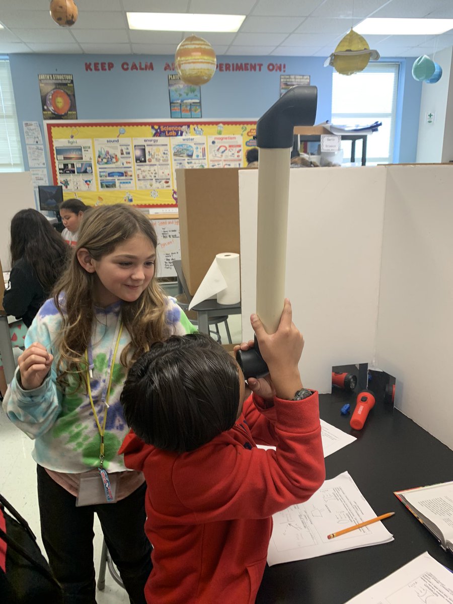 RERockets's tweet photo. Learning about reflection, refraction, light, sound and thermal energy in science. #scienceexperiments #rerockets #bisdlearns @RERockets @BISDTeachLearn @BrendaSwir https://t.co/6wg9Lf6A7U