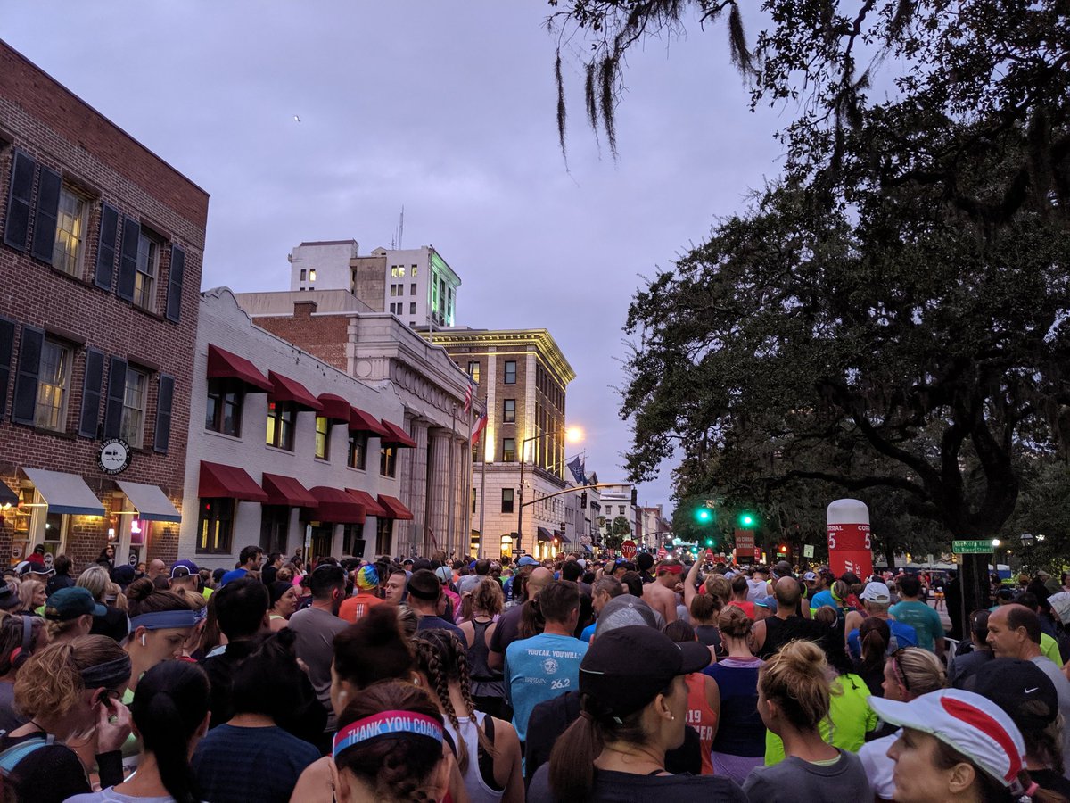 acrawfordtv's tweet photo. Just @DelisPete and 10,000 of our closest friends. Let's do this! ๐ช
@RunRocknRoll #RunSavannah https://t.co/uywZrNFklS
