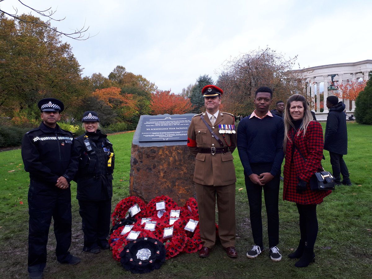 BazNarbad3850's tweet photo. Sun broke through on such an auspicious occasion. First memorial to commemorate BAME servicemen and women who sacrificed their lives so others could be free. https://t.co/kIJucdHnaB