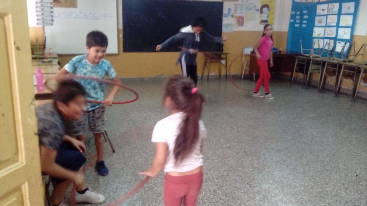 Una mañana diferente en Esc. Abiertas <a href="/EaOnativia/">EAOñativia</a>.