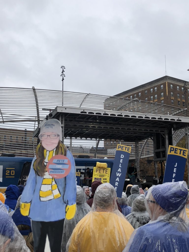 jmsesow's tweet photo. Flat @jodimasters had a great time barnstorming the #LJ19 yesterday! Loved having her with me. She’s light, portable, loved the cold, cheered loudly, and enjoyed a beer at the end of a magnificent day! #FlatJodi #BarnstormersforPete #PeteStorm @PeteForAmerica https://t.co/fRP9Gown0Q