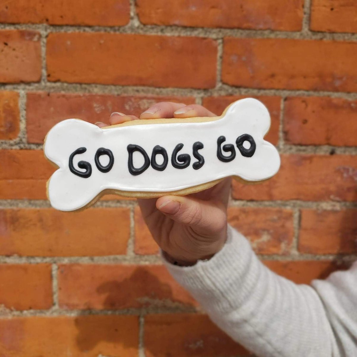 Stop by tonight before the <a href="/OHLIceDogs/">Niagara IceDogs</a> home game and grab yourself a bone!