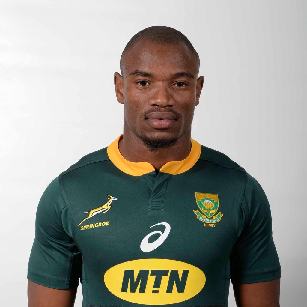 RonaldSete's tweet photo. HIER KOM DIE BOKKE !!!
#SiyaKolisi
#Mapimpi #GoBokke #Amakhosi4Life #StrongerTogether #RugbyWorldCupfinal #ProudlySouthAfrican #WeGotUBokke #IfTheSpringboksWinI https://t.co/NYkxUQdcXY