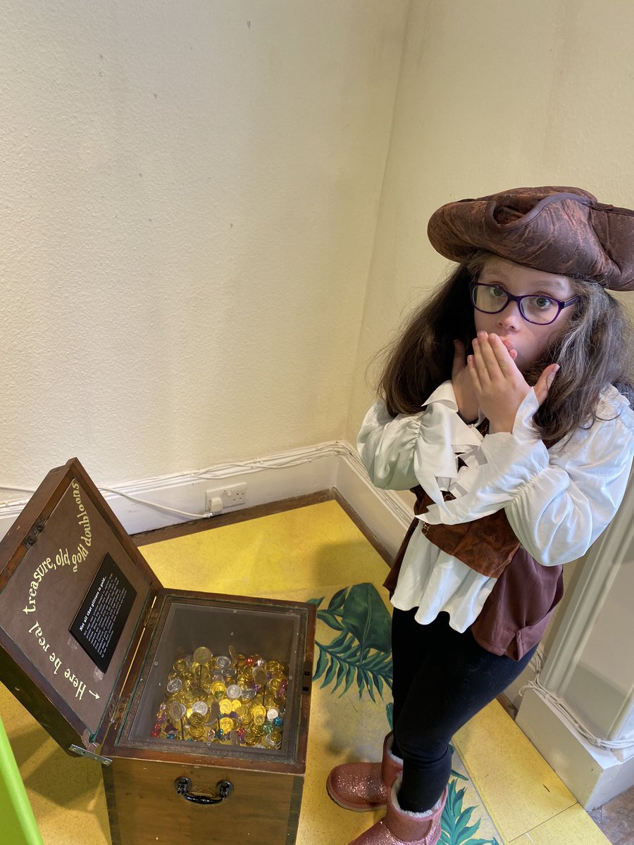 ArtsPartSA's tweet photo. V&amp;A Pirates is now at Rozelle House! Free entry (donations welcome) https://t.co/RPG5V6b2Ub #makemeapirate #tomfacts #rozellehouse https://t.co/2oHakCt2u8
