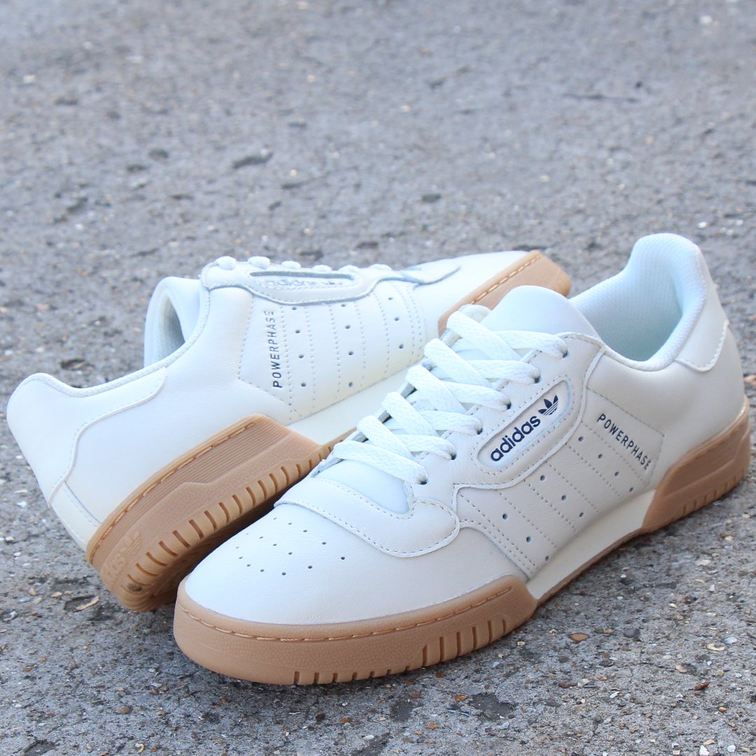 casualclassics's tweet photo. Fresh adidas Powerphase are now available here at 80sCC, a fresh and clean look for adidas with contrasting gum sole. Available in sizes 6-13. Shop these and more from adidas via the link: https://t.co/ACzsYf2ZwK #80sCasualClassics #adidas #Powerphase https://t.co/A23Rhsy03v