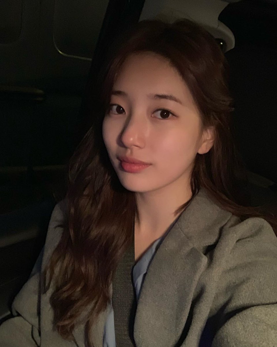 OtakuMonika's tweet photo. Sujstagram update: "Today is normal broadcast #HaeRiGo #Vagabond" (She wrote it in a cute way🥺) https://t.co/I0rB1swZKO