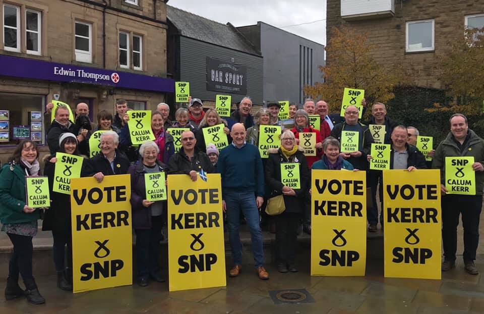 YesHawick's tweet photo. Out in Galashiels with Calum this morning! #VoteKerr #John2lose https://t.co/bDU0NJwpJI