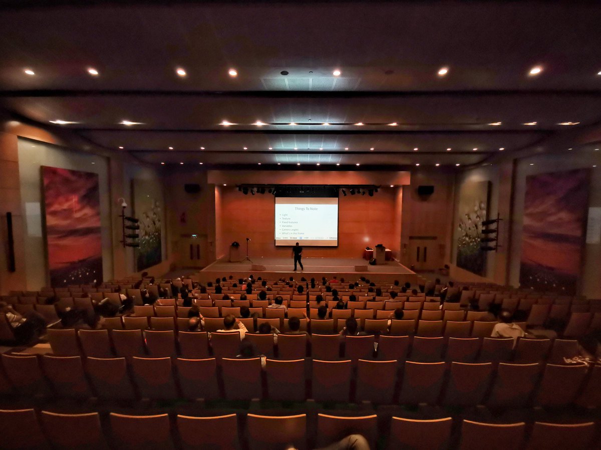 clickEGPC's tweet photo. Live with @stephensegal_za and @NikonMEA at #ClickEGPC https://t.co/ta7H0rpik7