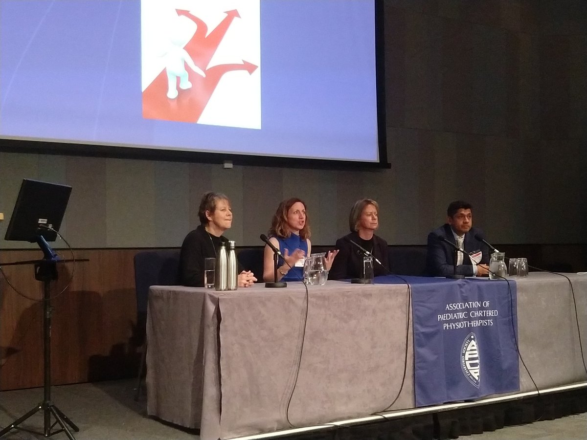 VicHarbottle's tweet photo. Excellent session from the panel, thank you for all speaking so brilliantly @VickyMercer13 @HGF2432 @Vickieaston4 and Anish
#Physio19 #APCPmsk https://t.co/msJ4TIUd8s