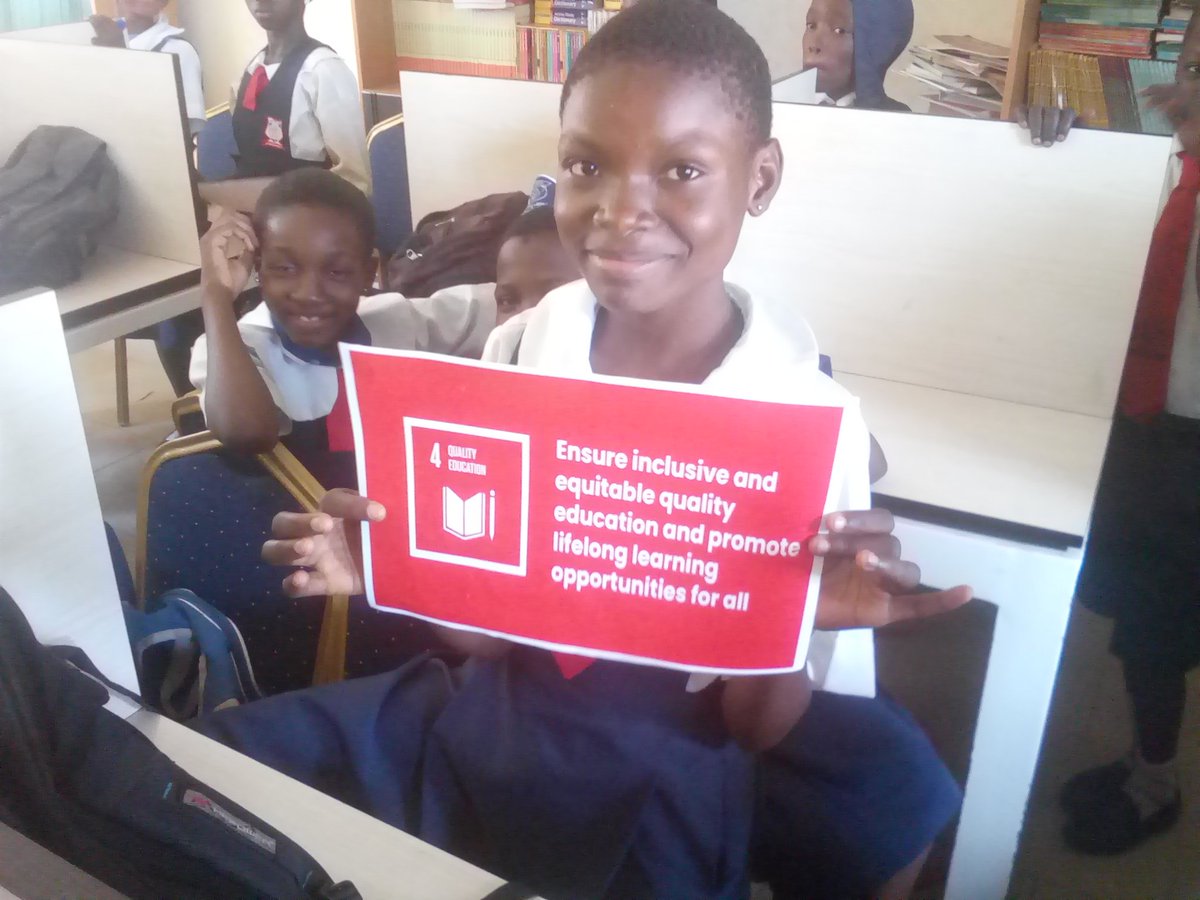LifeInitiatives's tweet photo. World Largest lesson: Activating children for Sustainable Development Goals, SDGs.

Healthy Life Initiative (HLI) joined the World Largest Lesson to Activate children for the SDGs.

The impact was great across the country.

14th - 17th October, 2019. https://t.co/GHFWC6DFSe