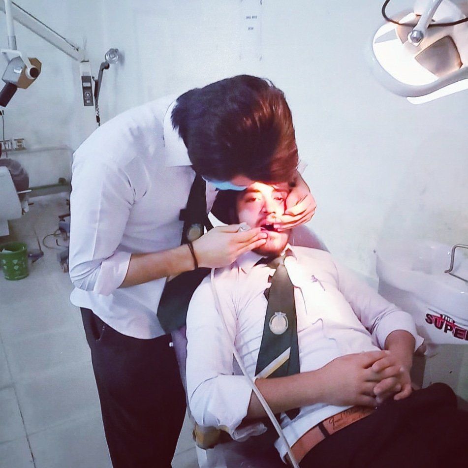 twets_by_pandol's tweet image. In hospital #practicaltime
#Dentist