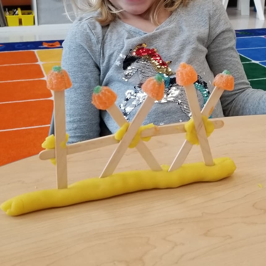 kinderwithbigs's tweet photo. After reading 5 Little Pumpkins,  these kiddos were challenged to build their own gate. They planned and problem-solved their way to some amazing solutions!! #kindergartenstem #kindergarten  #handsonlearning https://t.co/aRTYmnUKd5