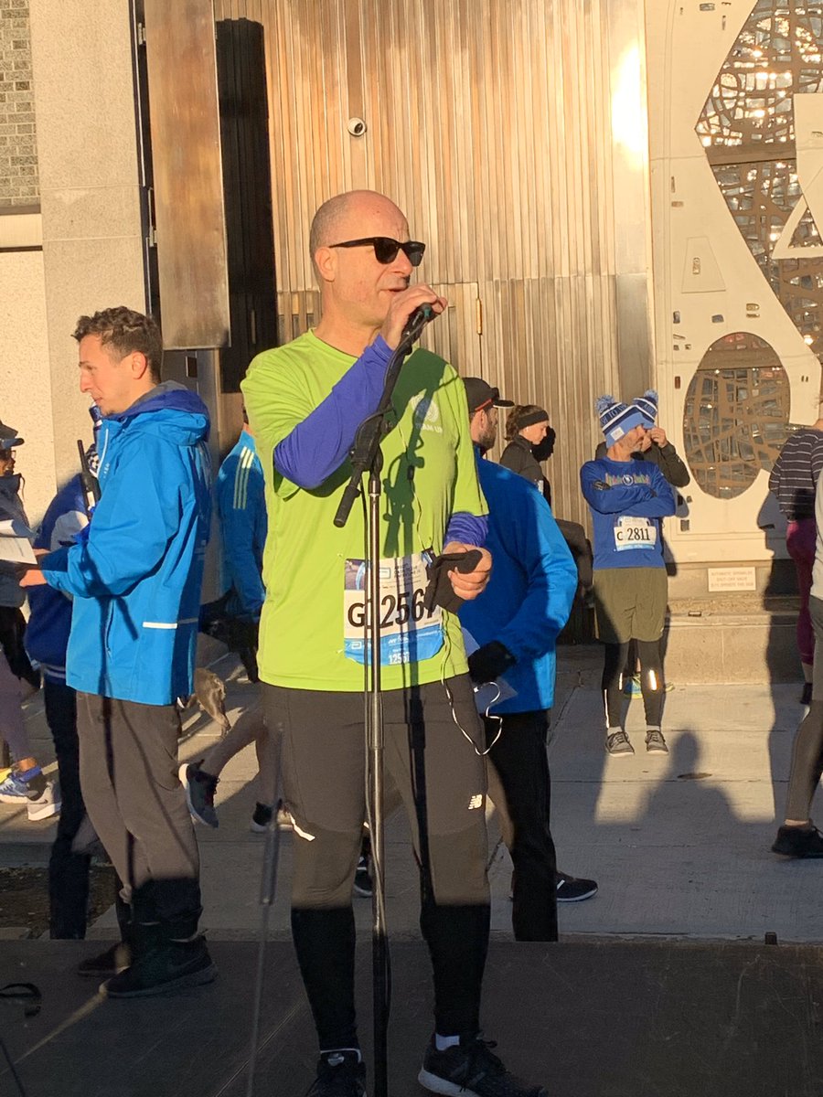 MaherNasserUN's tweet photo. We will finish #AbbottDash5K &amp; in the same spirit #ClimateAction is  #RaceWeCanWin - #TeamUN with over 350 @UN staff, ambassadors &amp; delegates join 10,000 #NYRR runners - running is the most sustainable form of transport https://t.co/nZZpQBLgXC