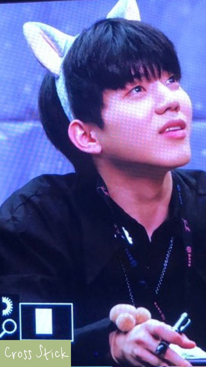 CrossxDW's tweet photo. 191102 팝업스토어 팬싸 프리뷰
#데이식스 #DAY6 #도운 #Dowoon 
@Dw_day6_drummer

강아지야 고양이야...? 😭 https://t.co/dqEz2QvuHi