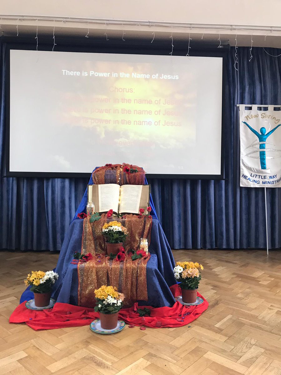 Stev_Catholics's tweet photo. First day started well. Thank you once again to @svdp_school for letting the healing group use a perfect location for the event https://t.co/RaP0I1sheU