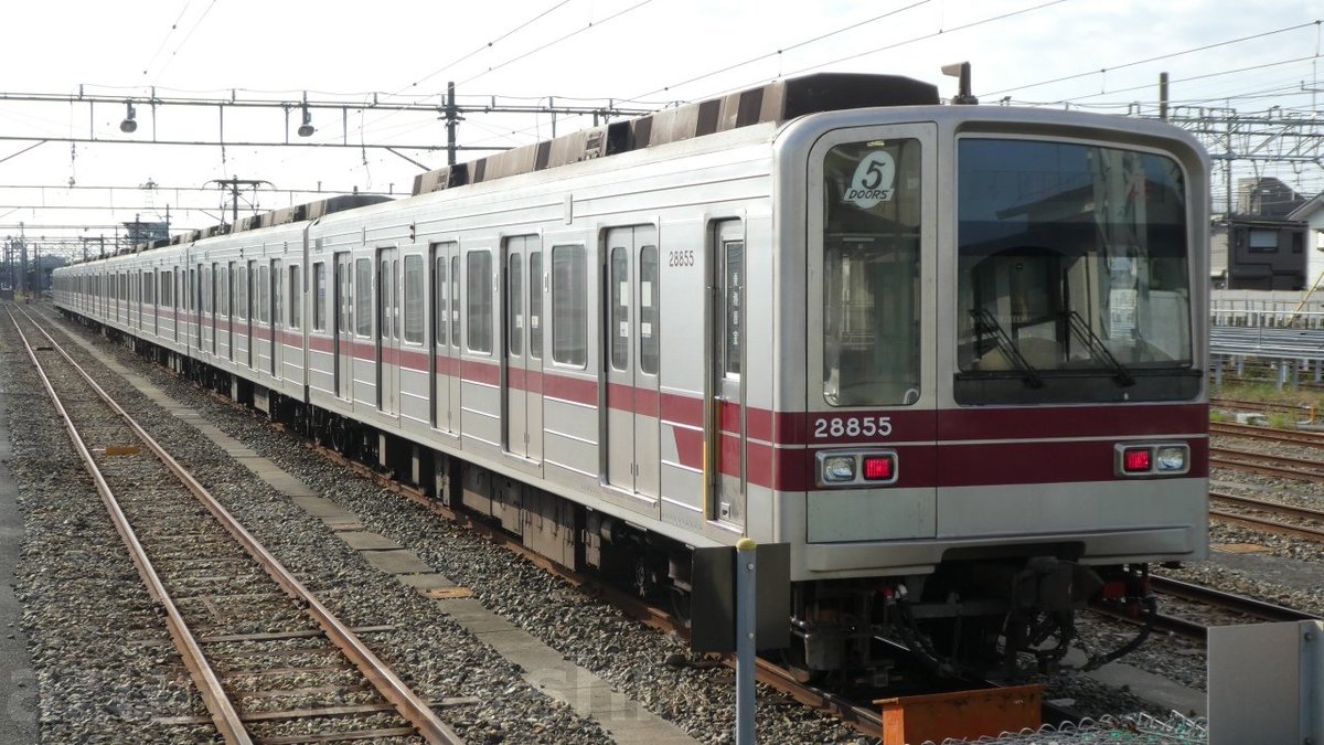 azumatakeshi's tweet photo. 【東武20000系 21804F 10月で検切れ そろそろ廃車回送か?】
20000系 21804F、21812F 2編成 北春日部で運用離脱中
https://t.co/Uduf6jAZum
#東武 #北春日部 #20000系 #20050系 #21804F #21812F #疎開留置 #運用離脱 https://t.co/Y9ldq0TTYE