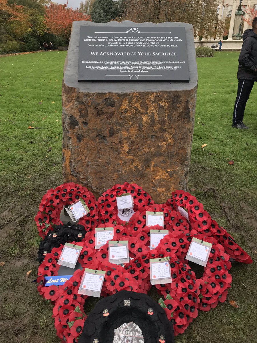RAFSETWWM's tweet photo. Deeply Honoured to be at todays monument unveiling acknowledging the Sacrifice of all Servicemen and Women from our #Commonwealth. A beautiful morning in Wales National Remembrance Garden with our Mover Shakers &amp; History Makers @BHMWales @raf_engagement https://t.co/ms6obr8KKK
