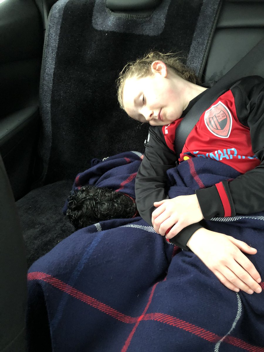 When you’ve given 100% in the rain and wind...#thisgirlcan <a href="/DerbyshireFA/">Derbyshire FA</a> <a href="/belpersportsLFC/">Belper Sports Ladies FC</a> 😀