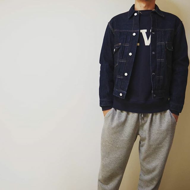 Take57516883's tweet photo. ちょっとコンビニへ🏃
#アメカジ #コーデ #デニムジャケット #ウエアハウス
#madeinjapan #jeans #denimhead #outfit
#denimjacket #2ndtype #uniqlo https://t.co/cM9a69FMut