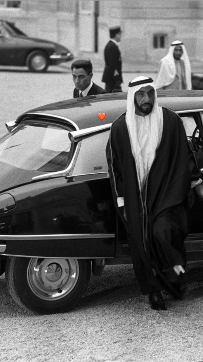 3nnowd's tweet photo. عسىَ قبرك جنه ارتوت زواياها نعيم . https://t.co/tUbNqkmgyb