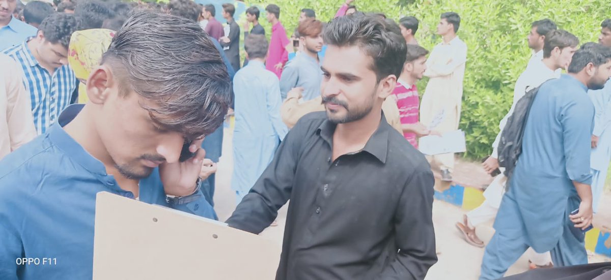 PSF_Sarfraz's tweet photo. On the Intruction of President SPSF Mansoor Shahani Well comes new comers in Sindh University and Invited them for protest for Restoration of Student Union in Karachi on 4 November.
#RestoreStudentUnion
#JoinOurStruggle https://t.co/Ae8BIYC898