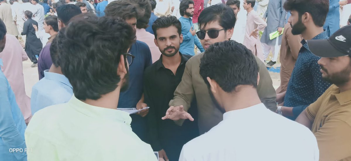PSF_Sarfraz's tweet photo. On the Intruction of President SPSF Mansoor Shahani Well comes new comers in Sindh University and Invited them for protest for Restoration of Student Union in Karachi on 4 November.
#RestoreStudentUnion
#JoinOurStruggle https://t.co/Ae8BIYC898