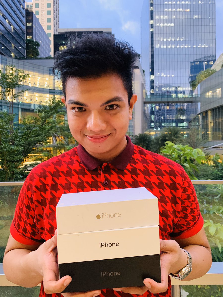 alagangpalma's tweet photo. MAMAYA NA!! ❤️
i'll be giving my 3 personal iphones to the person who will RETWEET and comment "HAPPY BIRTHDAY DAVID PALMA" comment your full name also 🙂
the winners will be announced on my IG:@iamdavidpalma 
Question: "What is your best wish for me?"
#HappyBirthdayDavidPalma ❤️ https://t.co/cklYEBfuiC