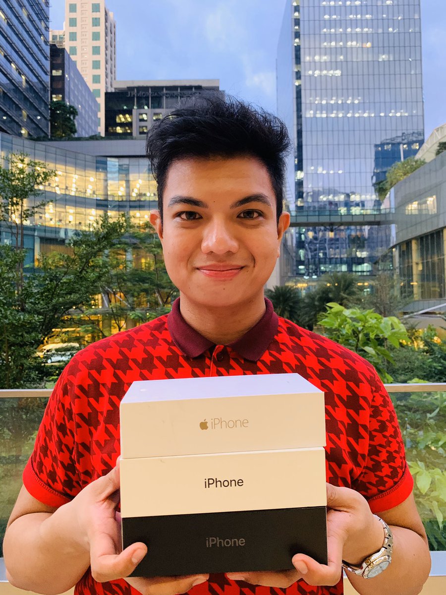 alagangpalma's tweet photo. MAMAYA NA!! ❤️
i'll be giving my 3 personal iphones to the person who will RETWEET and comment "HAPPY BIRTHDAY DAVID PALMA" comment your full name also 🙂
the winners will be announced on my IG:@iamdavidpalma 
Question: "What is your best wish for me?"
#HappyBirthdayDavidPalma ❤️ https://t.co/cklYEBfuiC