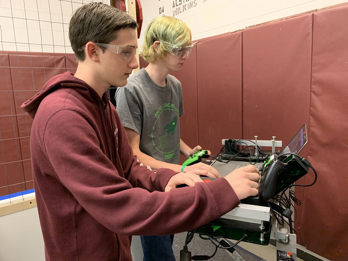 Circuitree is getting geared up for Rumble in the Roads!
#DEEPSPACE2019 #MoreThanARobot #FRC #RUMBLEINTHEROADS