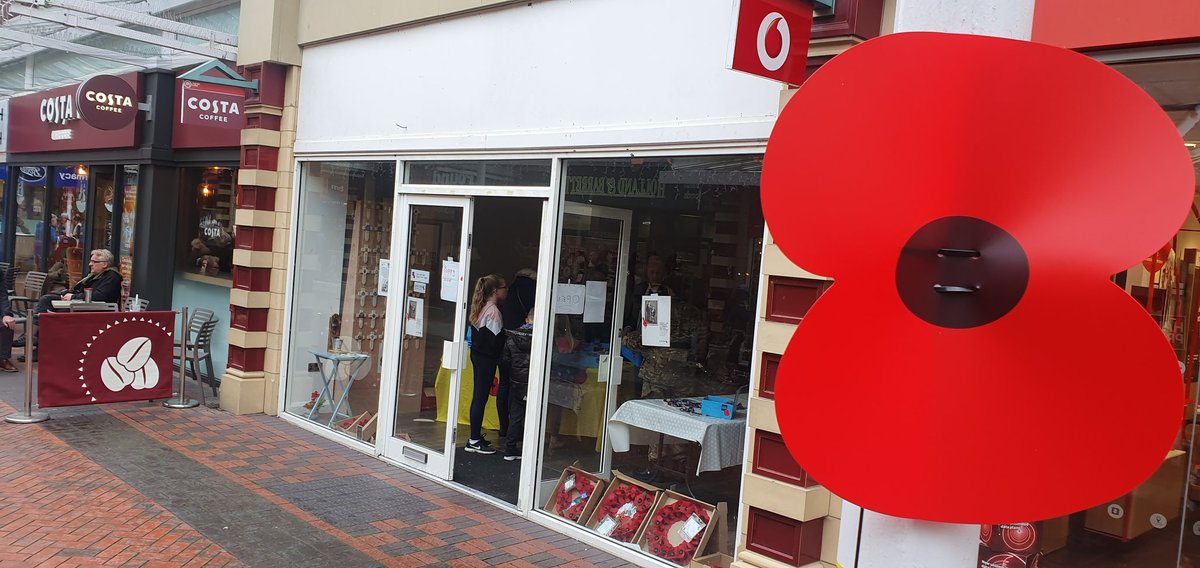 mwchorley's tweet photo. The pop up Poppy Appeal shop is back at Market Walk for all your poppy needs. Wreaths, crosses, kids packs, standard poppies and much more!! Pop in and see the team. #poppy #PoppyAppeal  #RemembranceSunday  #WeWillRememberThem #MarketWalk #Chorley #Lancashire https://t.co/6gwo9TZN9i