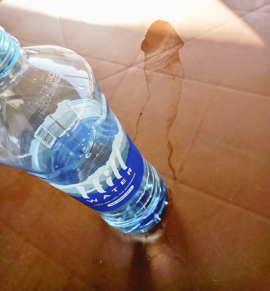 magazijuto's tweet photo. HILL WATER OUT HERE MANDINGOLIZING THE REST WATER COMPANIES!😂
#hillwater
#kilimanjaro
#uhai
#masafi
#duedrop
#rungwe
#majiafrica
#joti
#masanjamkandamizaji
#mpoki
#idrissultan
#bongopunclines
#chekatu
#mamaima
#katarinatz
#sagandabway
@NiiteSonga
@godeeper08 
@junky4franklynz https://t.co/9mgMpQwCtY