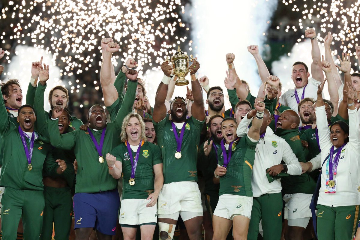 Beast_TM's tweet photo. Struggling for words 😭 just really grateful! 12 years of hard work finally paying off 🤯

Thank you Lord, thank you South Africa 🇿🇦❤️☺️🙏🏾 🏆 https://t.co/LUwB3ZnIU4