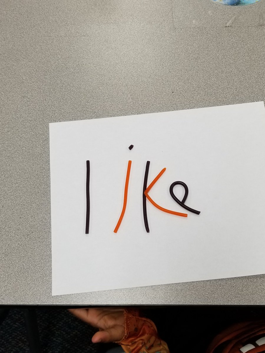 dona_snook's tweet photo. We used twizzlers pull and peel to help build our high frequency words this week. So much fun and the students were engaged in their learning! 
#CFISDSpirit
#pumapride
@PostmaPumas 
@TerryBellPostma https://t.co/sPMkTODKUl