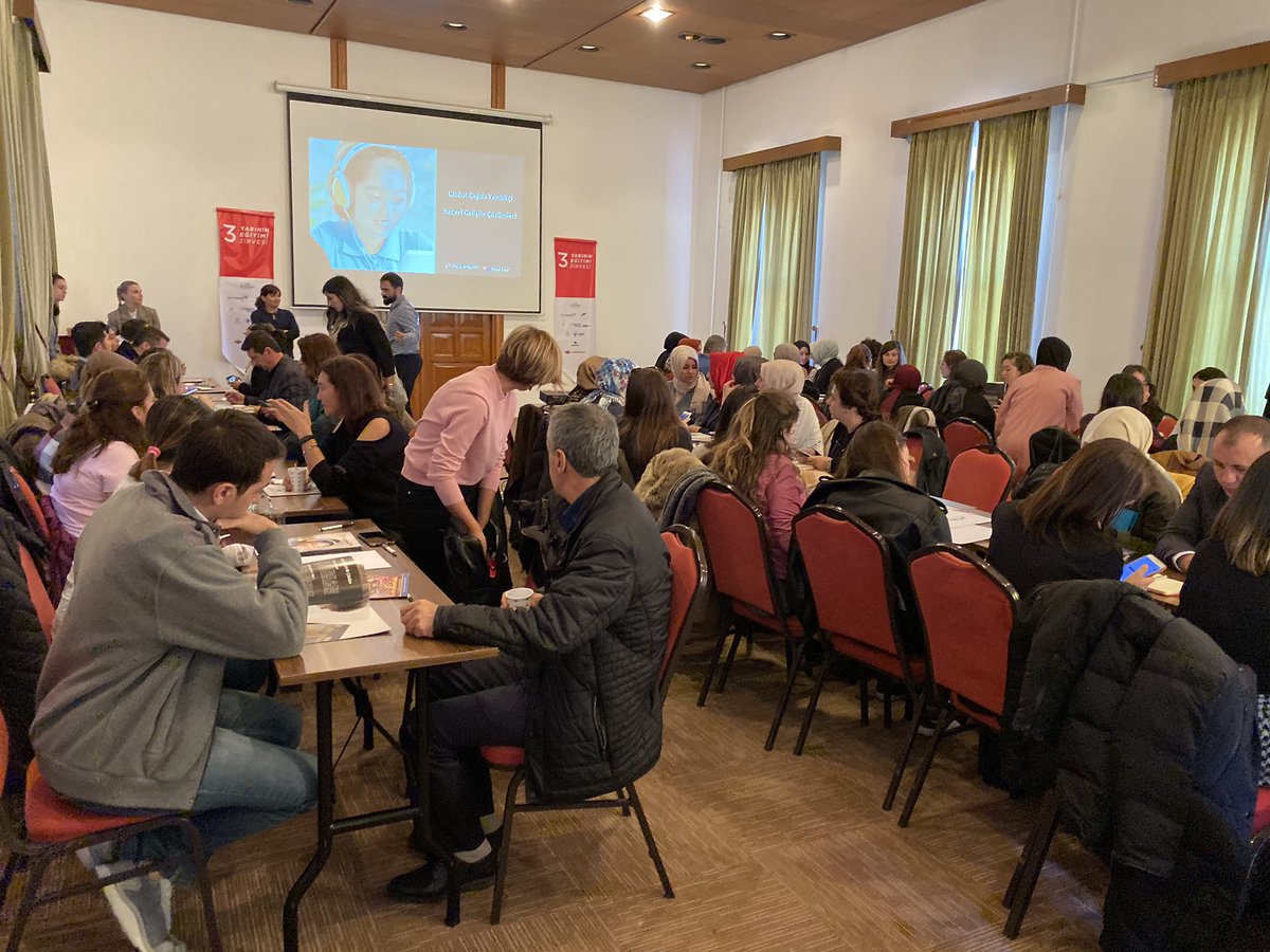 theptcturkey's tweet photo. 3. Yarının Eğitimi Zirvesi https://t.co/NmUmkHmyyI