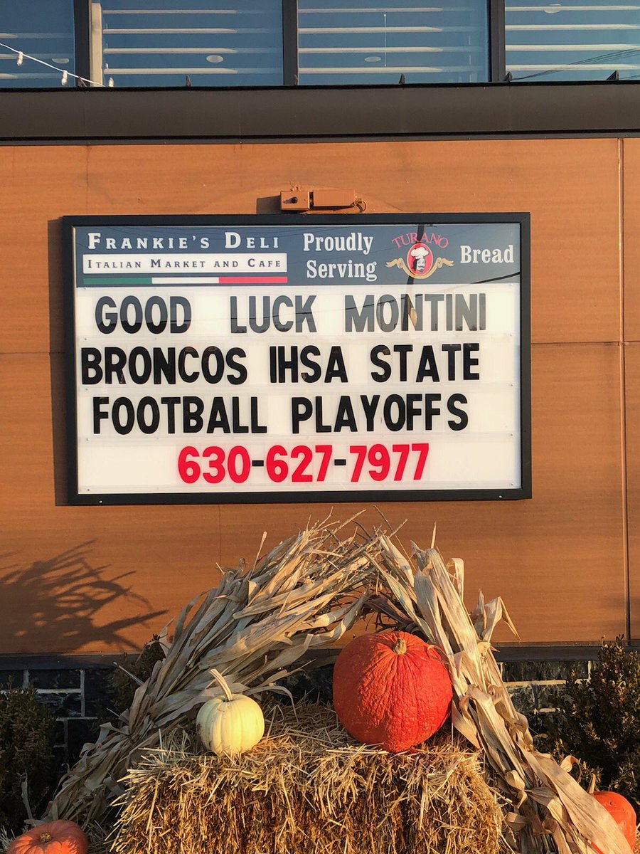 MontiniFootball's tweet photo. Thank you to @frankiesdeliyt for the support! We appreciate you, for fueling the Broncos all season as we look to make another run to State! #MeatballMonday #ChickenParmWednesday #TeamMealFriday #GoBroncos https://t.co/9w0hhgCEWB