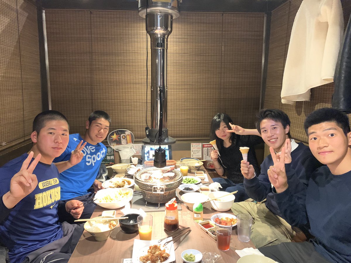 焼肉バイキング王様の台所 V Twitter ご来店ありがとうございます スタッフの岡村です 本日は 北照高校生徒会の皆様にご来店頂きました 小樽からありがとうございます 打ち上げの際には是非 王様の台所をご利用ください 王様の台所 焼肉 食べ放題