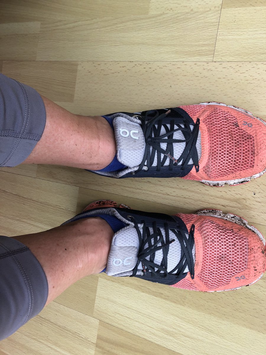 BewickCarol's tweet photo. Muddy out there! Thanks to the lovely #armycadets for offering me a drink mistaking me for one of the fab #thamesmeander runners. https://t.co/T72mqtREIx
